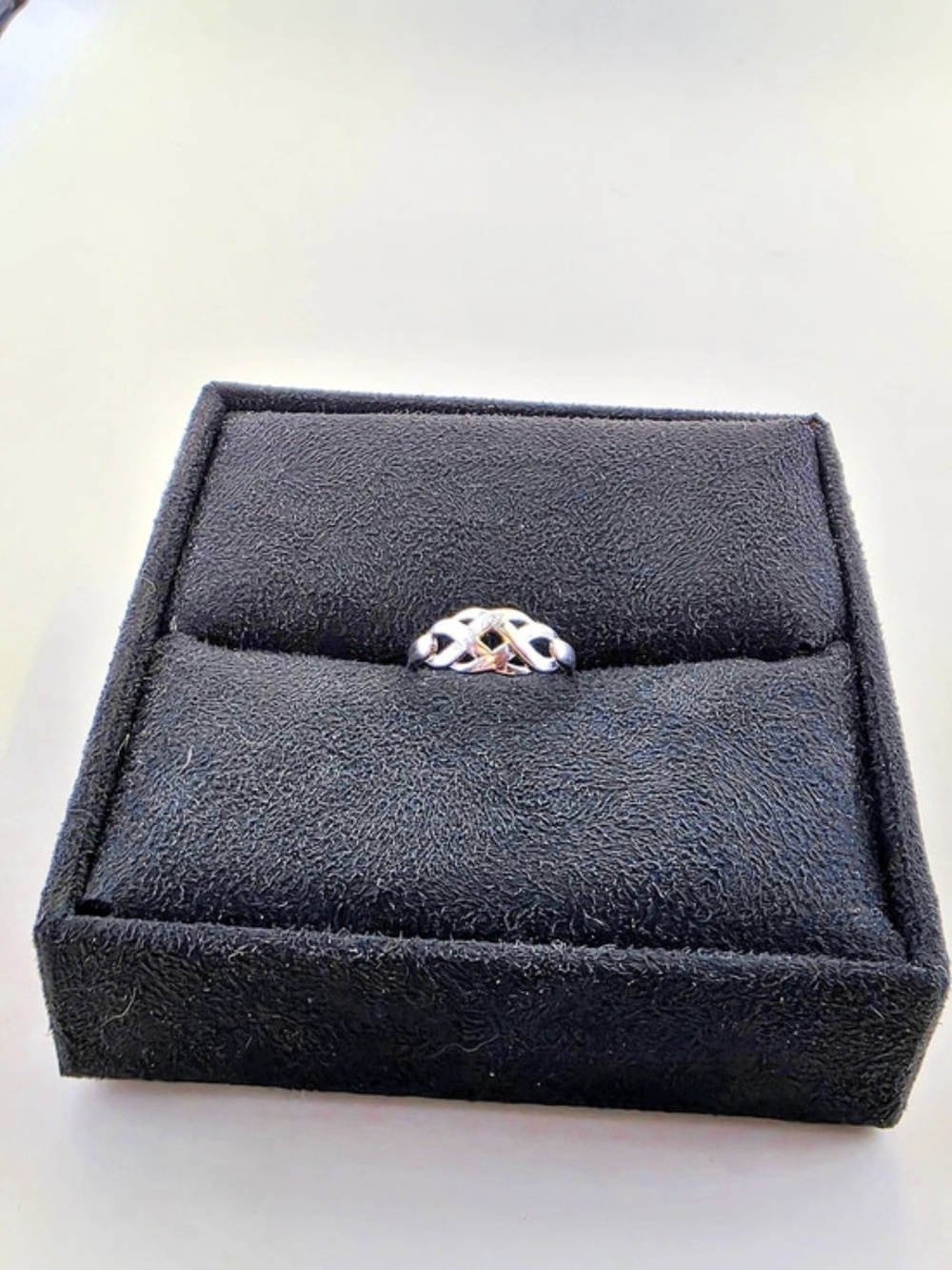 ✨ Sterling Silver Celtic Knot Band Ring ✨